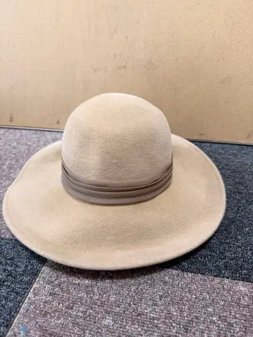 맥심 MAXIM KOBE 펠트 햇 베이지 새상품급
