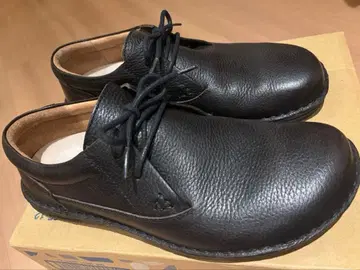 버켄스탁 BIRKENSTOCK 가죽 신발 사이즈=42(27CM)