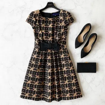 새상품급 엠즈 그레이시 다마스크 무늬 허리 리본 원피스 38 M