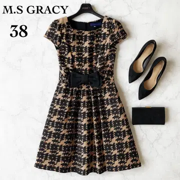 새상품급 엠즈 그레이시 다마스크 무늬 허리 리본 원피스 38 M