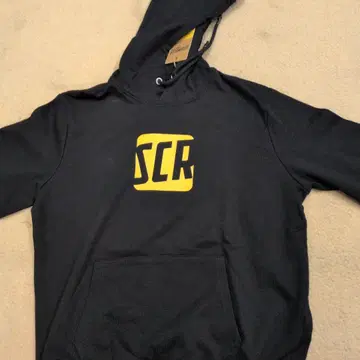 SCR 로고 후드 부착 블랙 후드티