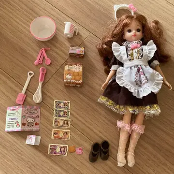 리카짱 헬로키티 스위츠 카페 드레스 세트