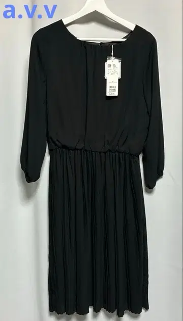 a.v.v MACHINE WASHABLE 원피스 블랙