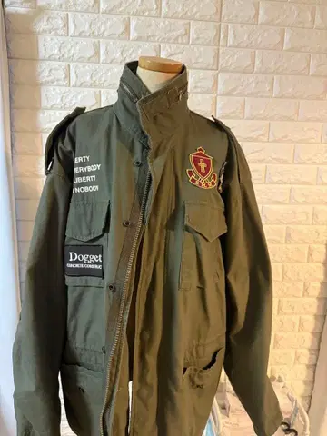 시빌 레짐 밀리터리 자켓