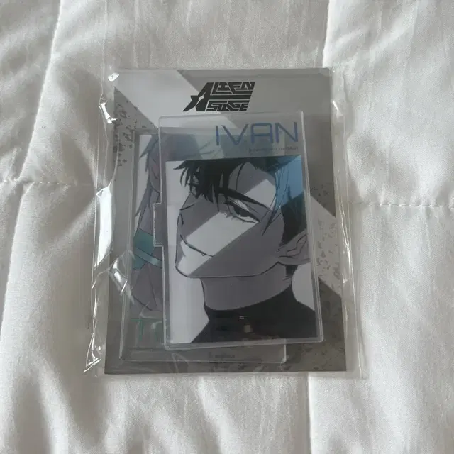 에이스테 애니플러스 이반틸 아크릴스탠드