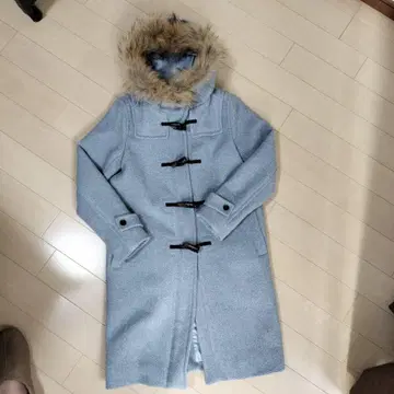 라이트 블루 더플 코트 퍼 포함