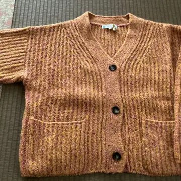 리브 오렌지 계열 가디건