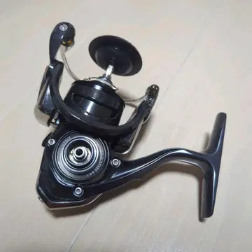 다이와 19 발리스틱 FW LT 2000SS-XH 바디 본체