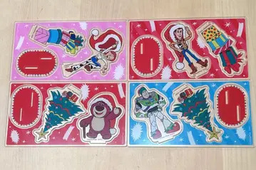 다이소 토이스토리 크리스마스 아크릴 스탠드 4개 세트