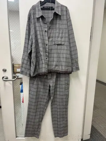 NIKO AND - 그레이 계열 체크 셋업 니코앤드 M