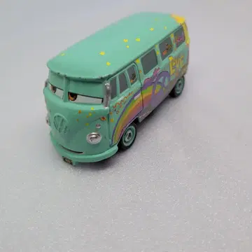 카즈 토미카 필모어