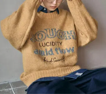 새상품 3게이지 빈티지 로고 풀오버 LEPSIM