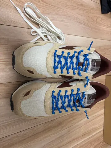 미즈노 87 스니커즈 베이지/브라운/블루