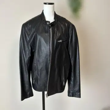 블랙 가죽 라이더 자켓