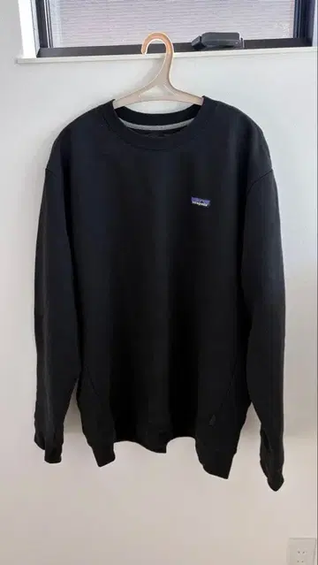 patagonia 맨투맨 블랙