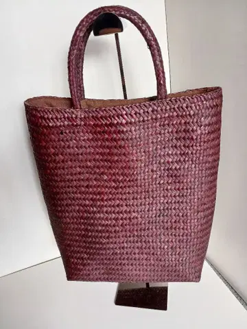 유나이티드 애로우즈 뜨개질 바구니 토트백 정가 8800엔(세금 포함)