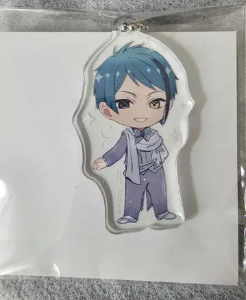 트위스테 플라티나 자켓 제이드 키링