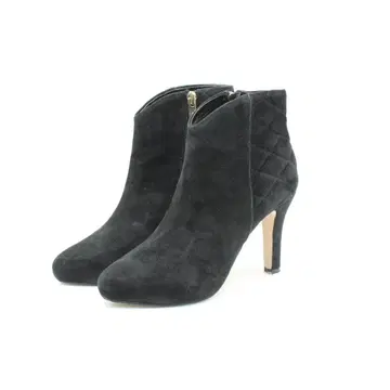 세븐틴엘르서티 퀼팅 디자인 부츠 (23cm) 새상품급