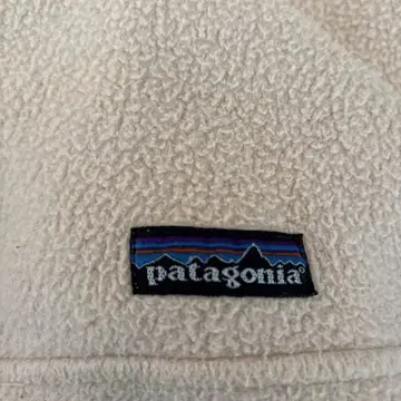 patagonia 플리스 자켓 크림색