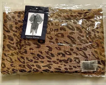 Kendall& James 표범 무늬 골드 메탈릭 로브 숄 미사용 새상품