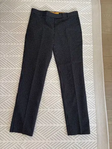 투모로우랜드 팬츠