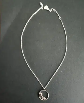 실버 925 새상품급 별과 달 모티브 목걸이