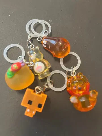 메지루시 액세서리 오렌지 가챠 푸우 케어베어 덕질 PICO