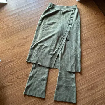 FRAMe WORK 올리브 그린 타이트 스커트