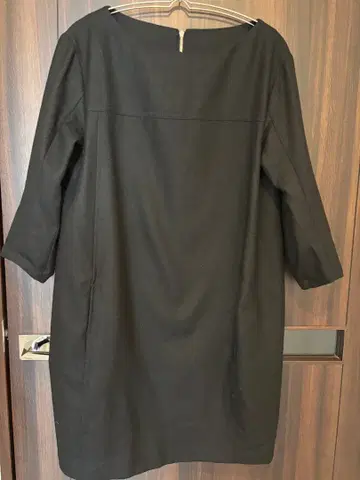 MACPHEE 블랙 무릎 기장 원피스