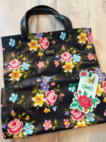FILLER 꽃무늬 토트백