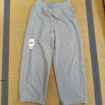 UNIQLOC 맨투맨 와이드 팬츠