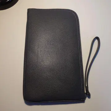 SHIPS 다크 그레이 가죽 클러치백