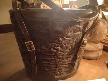 이탈리아제 가죽 백 브라운