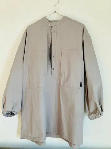 HELly Hansen 베이지 긴팔 셔츠