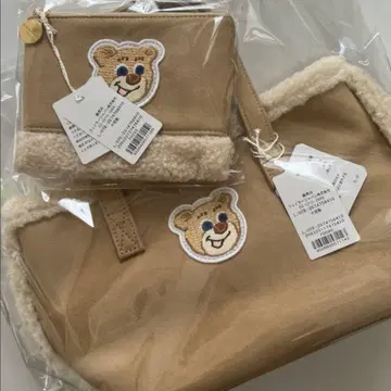 [페이] 올드 테디 와펜 보아 토트백 + 와펜 보아 파우치