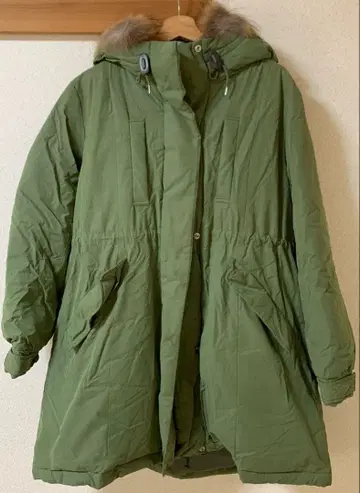 MOUSSY 올리브 그린 모즈 코트 사이즈 2