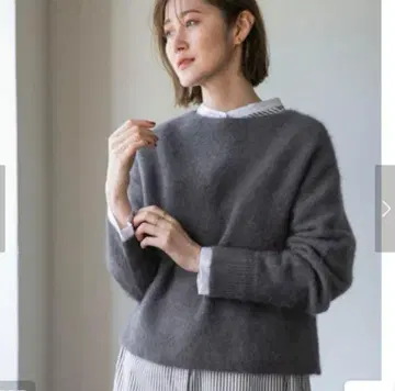 아파트 바이 로리즈 라쿤 네이비 보드넥 니트