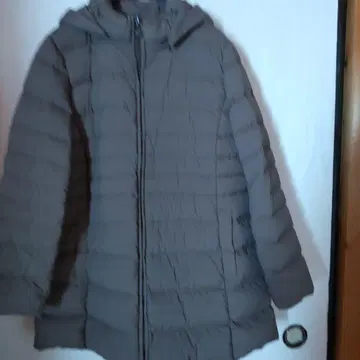 후드 부착 다운 자켓