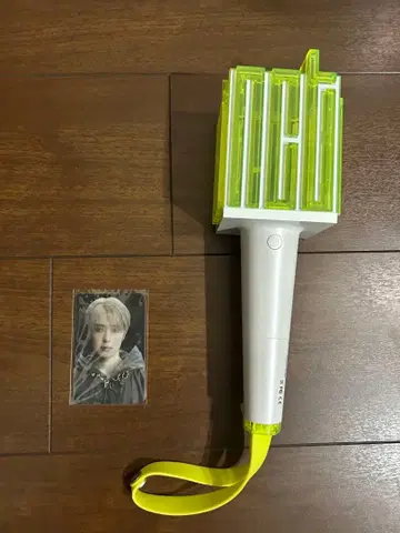 NCT 공식 응원봉 형광 그린