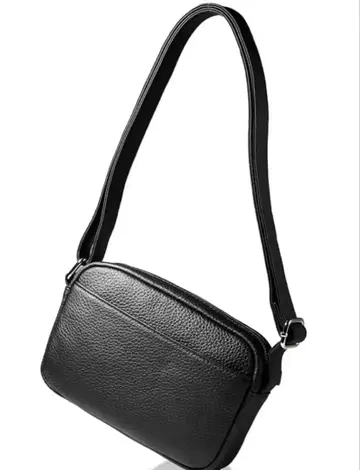 블랙 가죽 숄더백