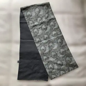 Gianfranco Ferre 실크울 머플러