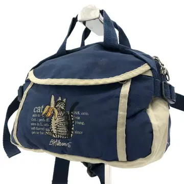 [레어] BKW 크리밤캣 힙색 고양이 바나나 자수 네이비
