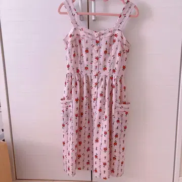 MILK 로즈 가랜드 드레스 원피스