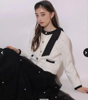 거의 새상품 Rirandture Ribbon Knit Jacket