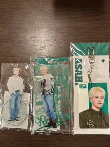 TREASURE 아사히 아크릴 스탠드 세트