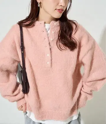 한정판 전개 울 터치 기모 헨리넥 니트