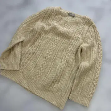 새상품급 MARGARET HOWELL 마가렛호웰 케이블 니트 M