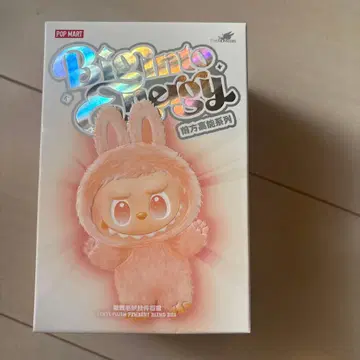 POP MART Big Into Energy 봉제 인형