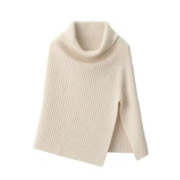 목의 까슬거림을 억제한 메리노울 혼방 판초