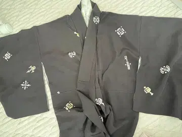 기모노 코소데 순수 실크 옅은 블랙 보물 모음